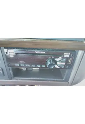 VOLVO VNL RADIO AM/FM/BLUETOOTH