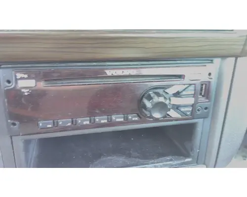 VOLVO VNL RADIO AMFMBLUETOOTH
