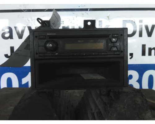 VOLVO VNL RADIO AMFMBLUETOOTH