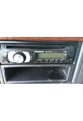 VOLVO VNL RADIO AM/FM