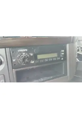 VOLVO VNL RADIO AM/FM