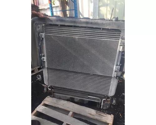 VOLVO VNL Radiator