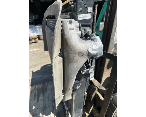 VOLVO VNL Radiator