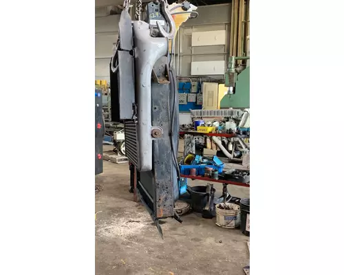 VOLVO VNL Radiator