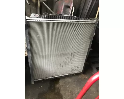 VOLVO VNL Radiator