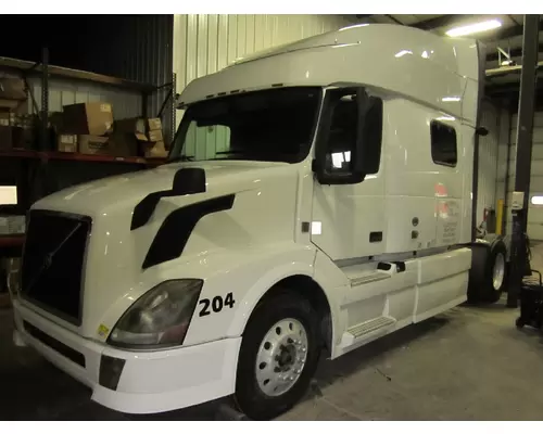 VOLVO VNL Radiator