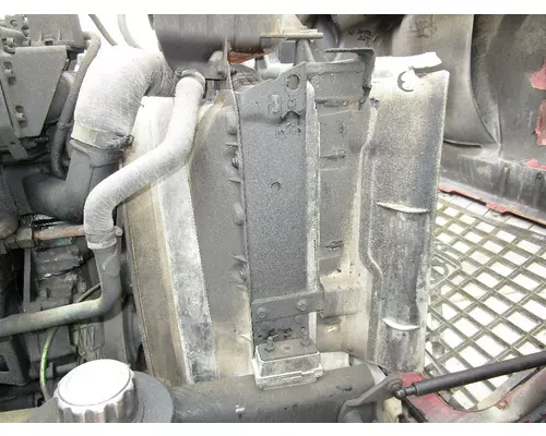 VOLVO VNL Radiators