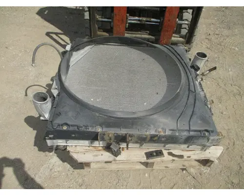 VOLVO VNL Radiators