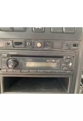 VOLVO VNL Radio