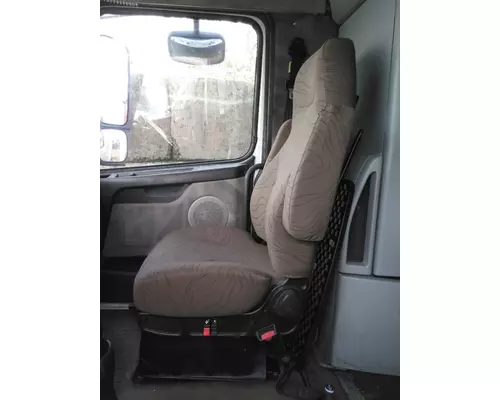 VOLVO VNL SEAT, FRONT