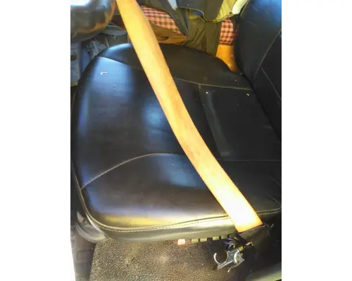 VOLVO VNL SEAT, FRONT