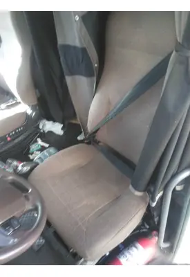 VOLVO VNL SEAT, FRONT