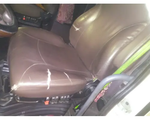 VOLVO VNL SEAT, FRONT
