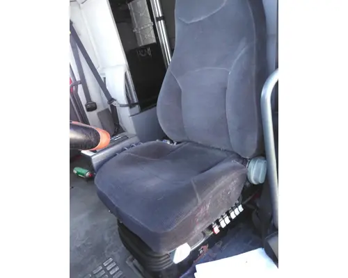 VOLVO VNL SEAT, FRONT