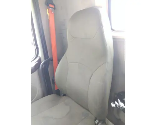 VOLVO VNL SEAT, FRONT