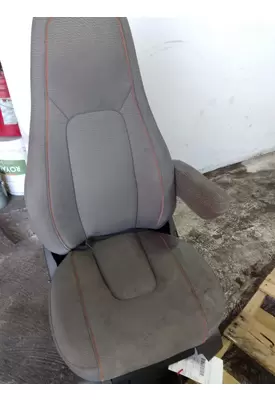 VOLVO VNL SEAT, FRONT