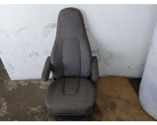 VOLVO VNL SEAT, FRONT