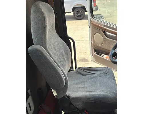 VOLVO VNL SEAT, FRONT
