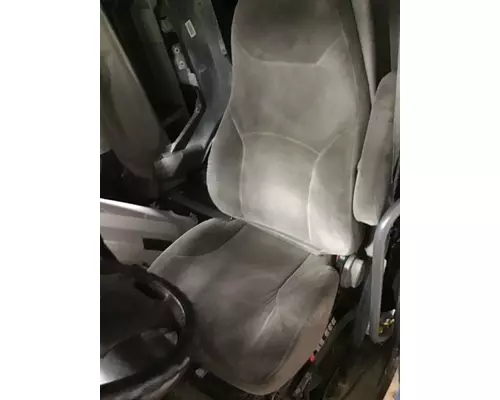 VOLVO VNL SEAT, FRONT