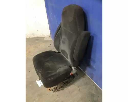 VOLVO VNL SEAT, FRONT