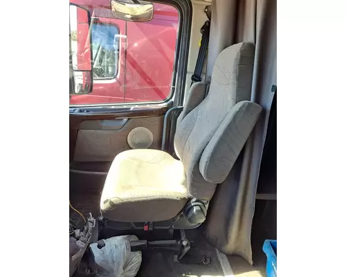 VOLVO VNL SEAT, FRONT