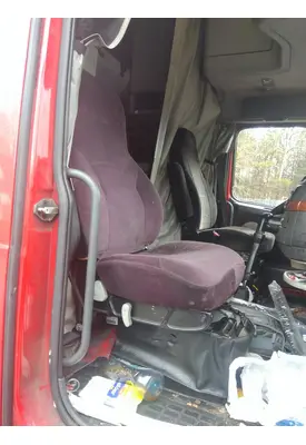VOLVO VNL SEAT, FRONT