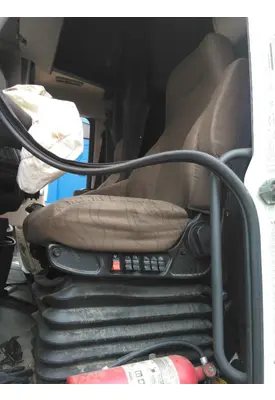 VOLVO VNL SEAT, FRONT