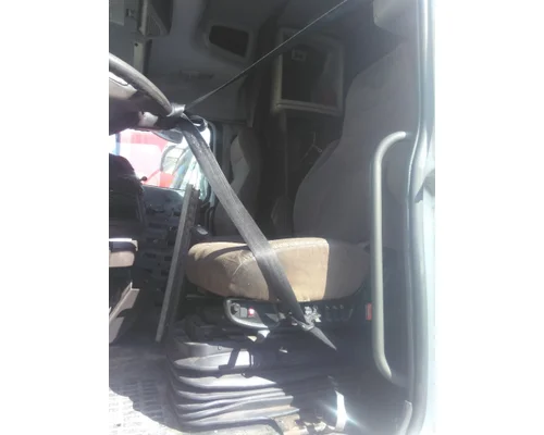 VOLVO VNL SEAT, FRONT