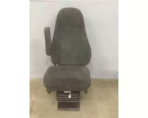 VOLVO VNL SEAT, FRONT