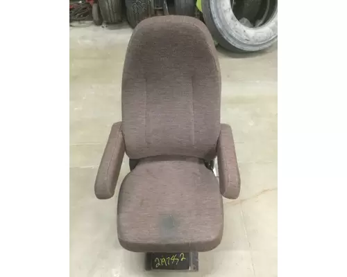 VOLVO VNL SEAT, FRONT