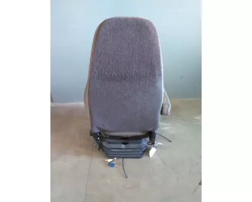 VOLVO VNL SEAT, FRONT