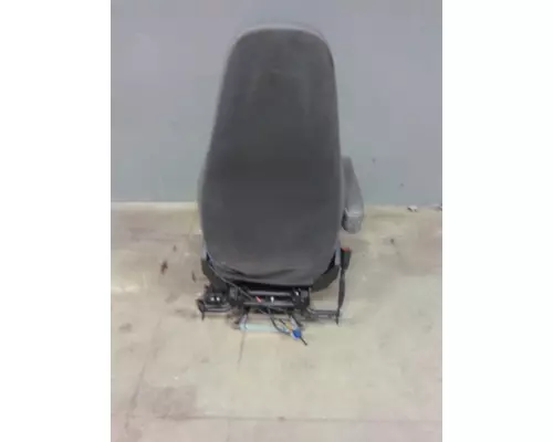 VOLVO VNL SEAT, FRONT