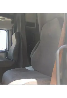 VOLVO VNL SEAT, FRONT