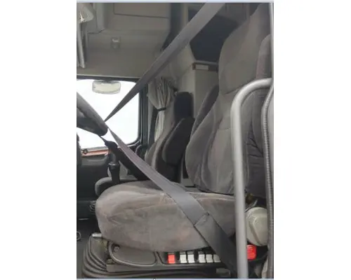 VOLVO VNL SEAT, FRONT