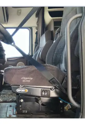 VOLVO VNL SEAT, FRONT