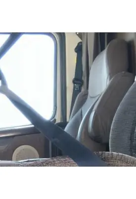 VOLVO VNL SEAT, FRONT