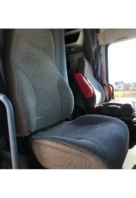 VOLVO VNL SEAT, FRONT