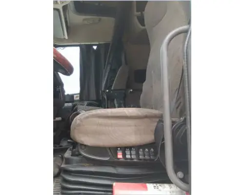 VOLVO VNL SEAT, FRONT