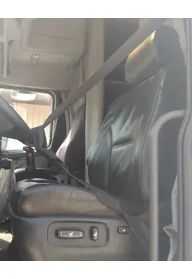 VOLVO VNL SEAT, FRONT