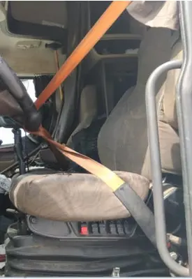 VOLVO VNL SEAT, FRONT