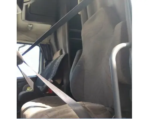 VOLVO VNL SEAT, FRONT