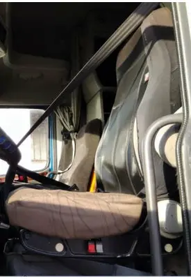 VOLVO VNL SEAT, FRONT