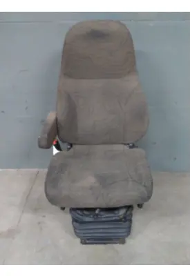 VOLVO VNL SEAT, FRONT