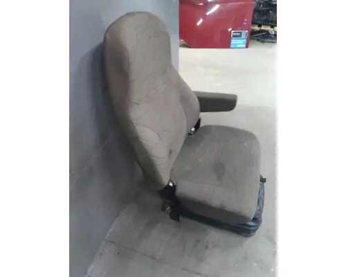 VOLVO VNL SEAT, FRONT