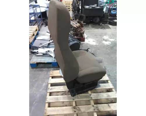 VOLVO VNL SEAT, FRONT