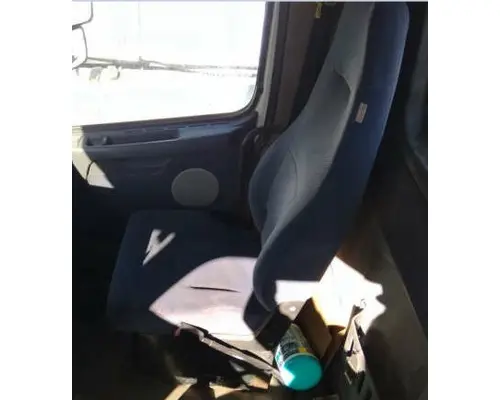 VOLVO VNL SEAT, FRONT