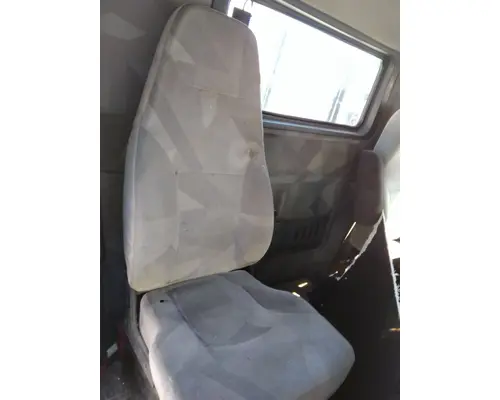 VOLVO VNL SEAT, FRONT