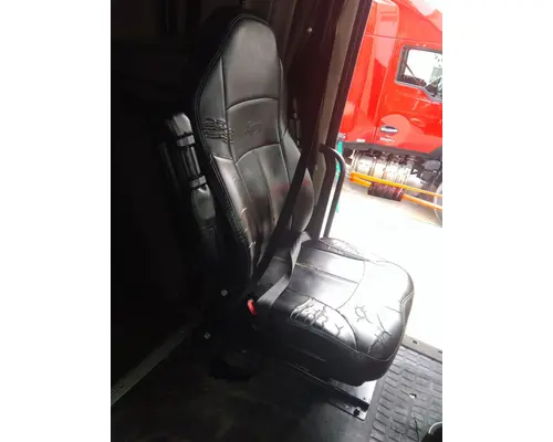 VOLVO VNL SEAT, FRONT