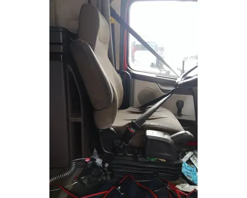 VOLVO VNL SEAT, FRONT