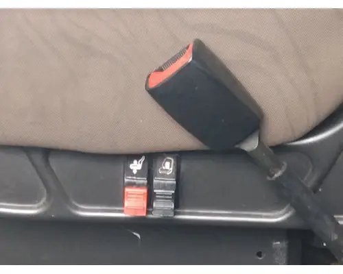 VOLVO VNL SEAT, FRONT